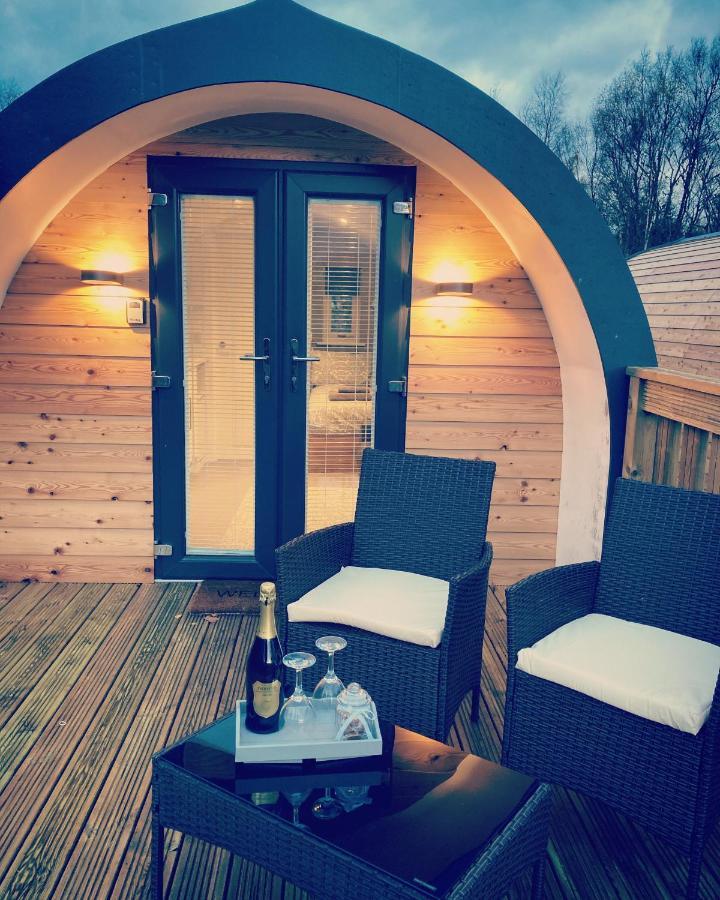 Loch Ness Pods Apartment ฟอร์ตออกัสตัส ภายนอก รูปภาพ